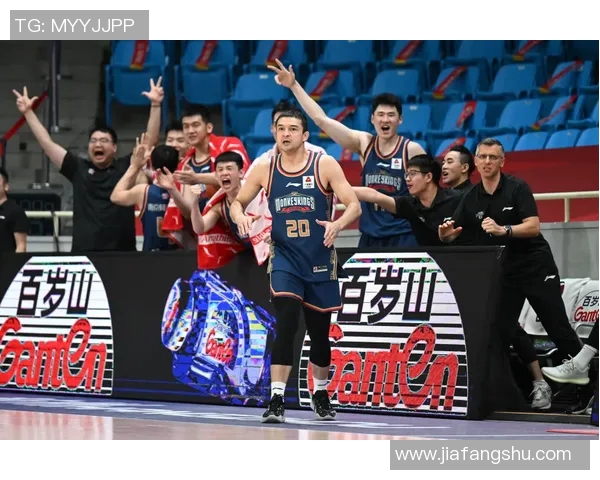 赛后分析南京篮球队与北京篮球队球员个人能力的对比与启示