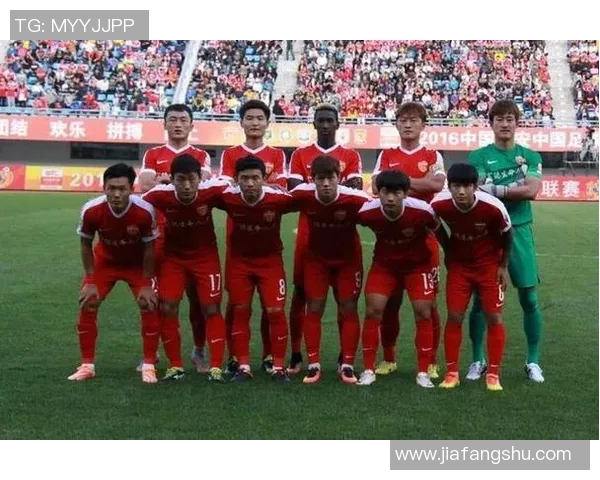 重庆网球队以69分领跑大满贯积分榜展现强劲实力和竞争优势